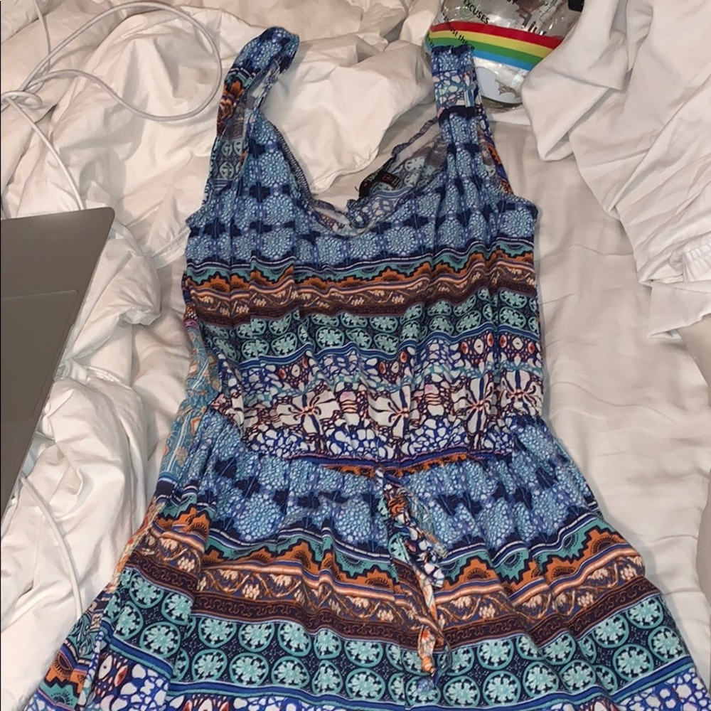 CUTE JUMPER IN GREAT CONDITION